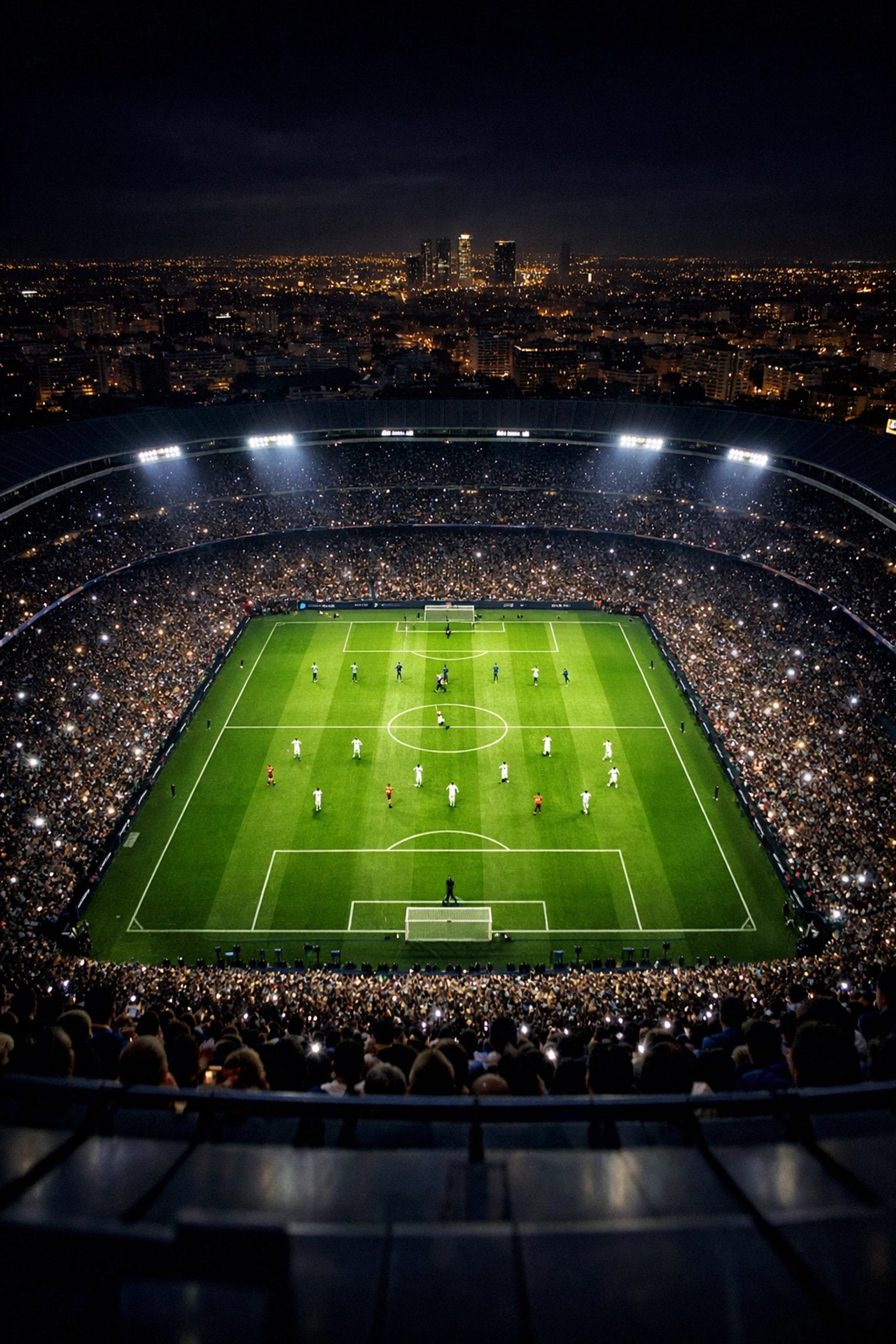 Luftaufnahme eines Fußballspiels zur Analyse taktischer Formationen heute.