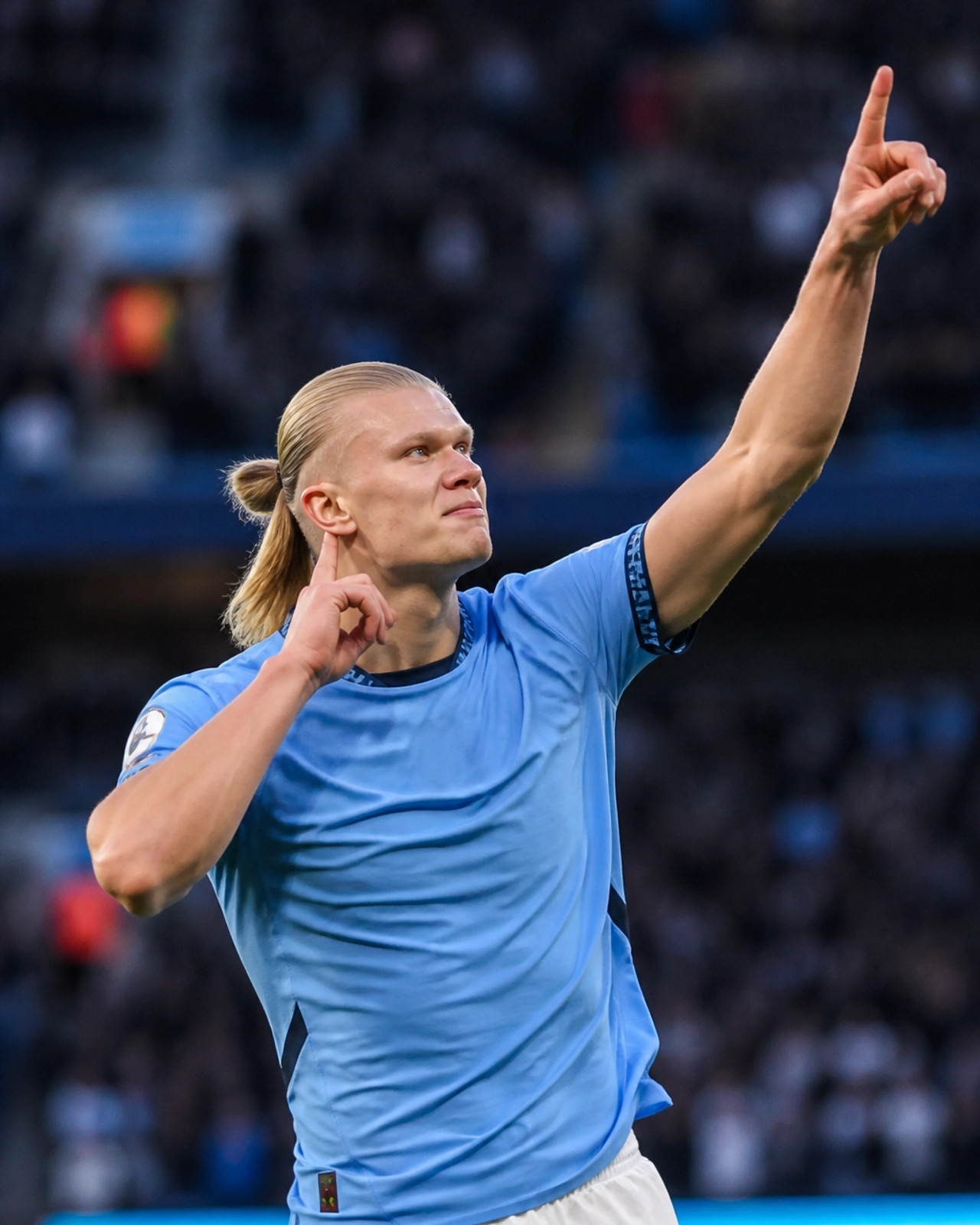 man-city-player-goal-celebration-2026.jpg