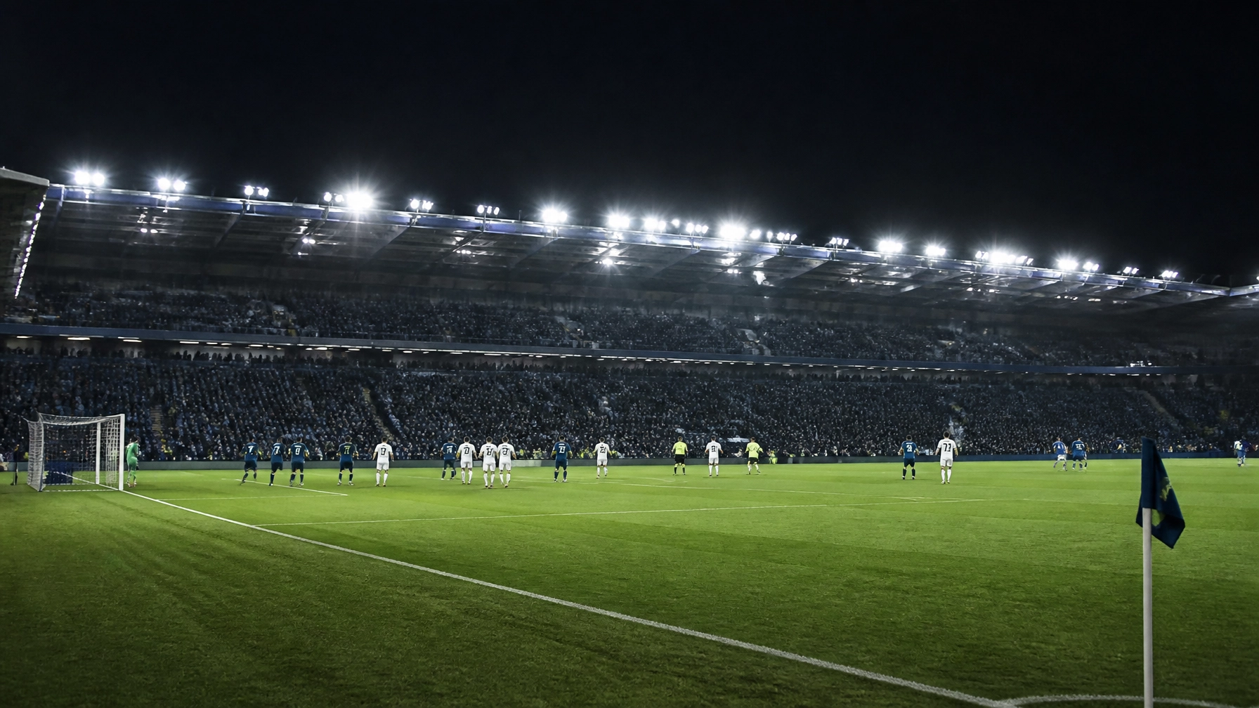 Champions-League-Qualifikation Flutlichtspiel Europa