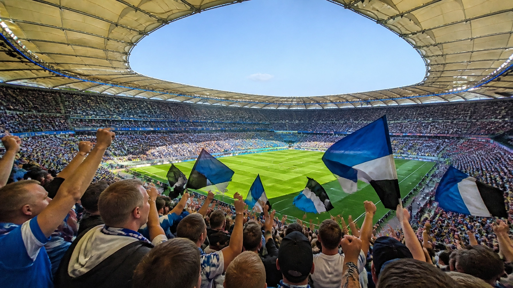 Das Volksparkstadion in Hamburg bereitet sich auf die Bundesliga vor