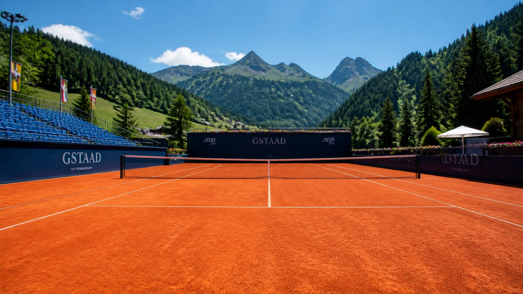 Der Center Court in Gstaad inmitten der Schweizer Alpen am 18.07.2026