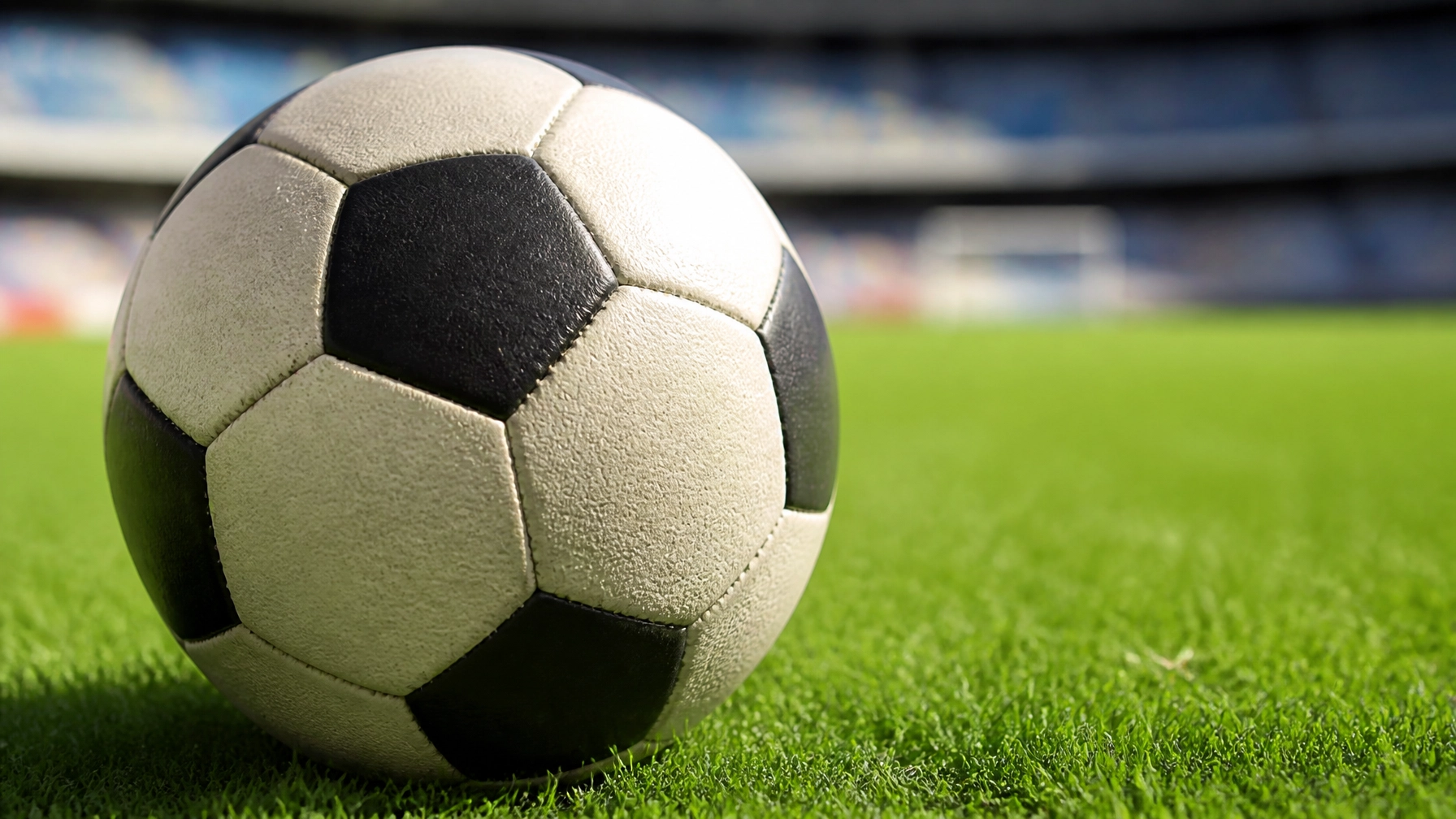 Ein Spielball auf dem Rasen des Beira-Rio vor dem Anpfiff am 23.07.2026