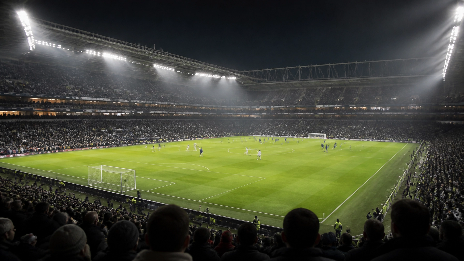 Premier-League-Wochenende mit Flutlicht und voller Stadionkulisse