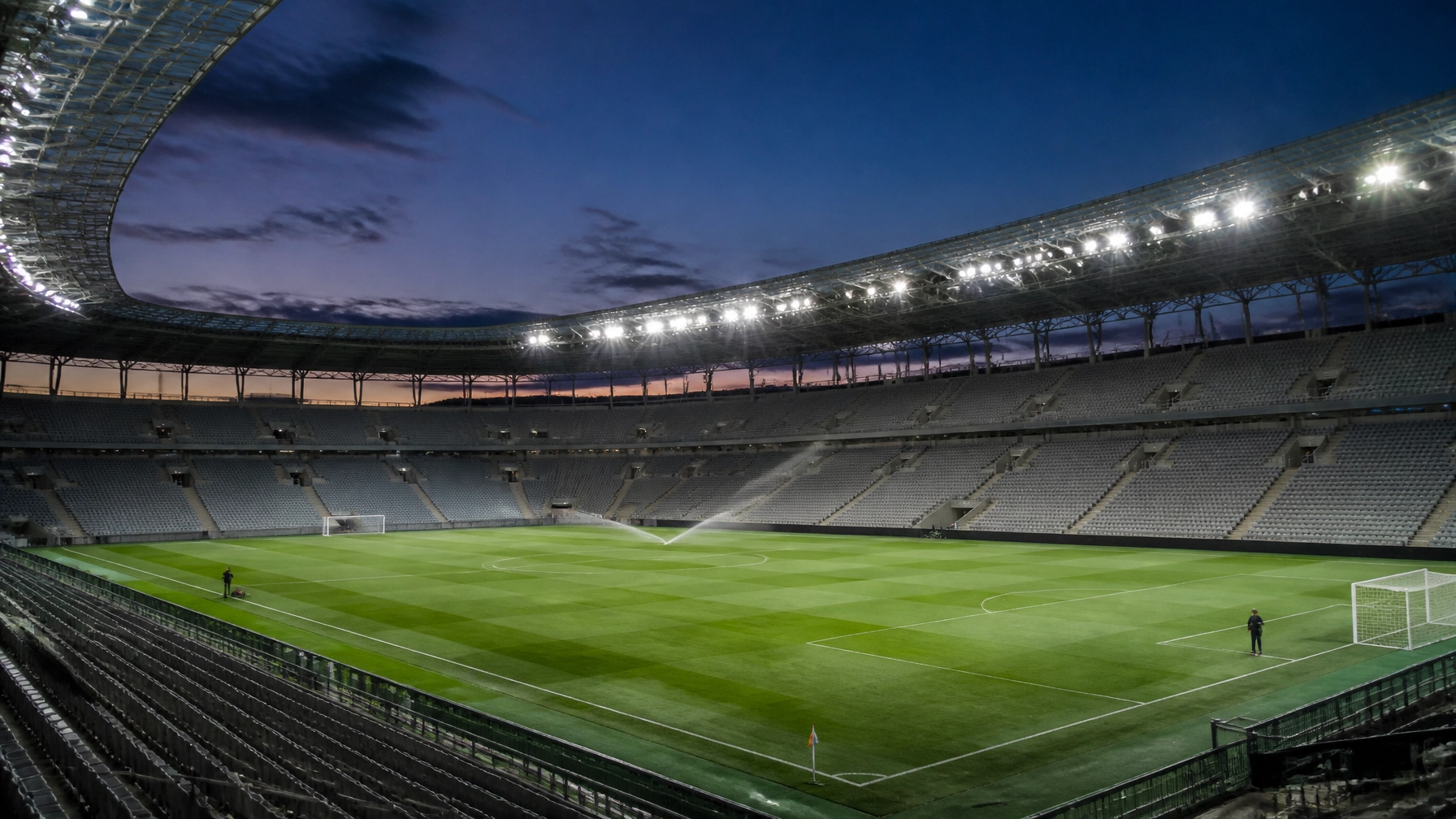Stadion bei Flutlicht vor einer europäischen Qualifikationspartie
