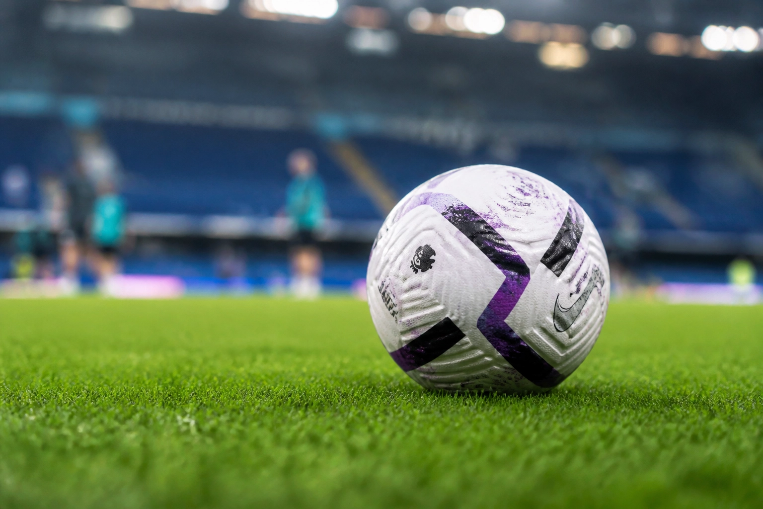 Fussball auf Rasen