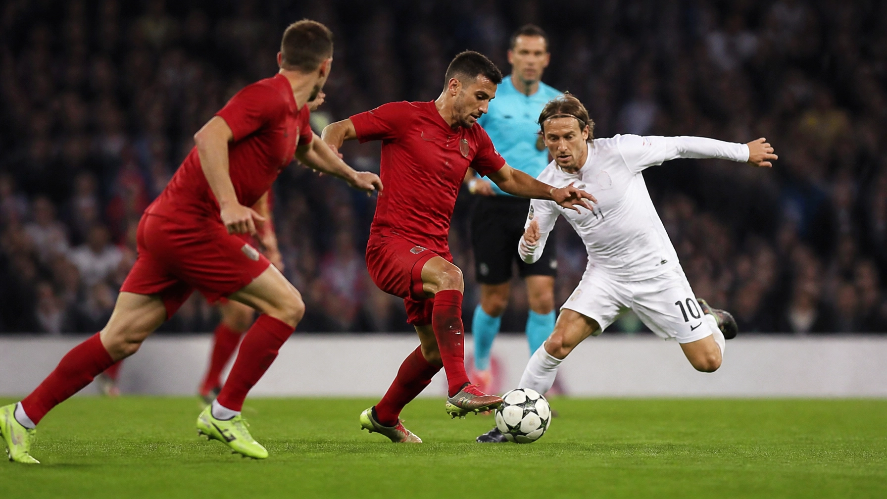 Fussballspiel Stadionatmosphäre UEFA Champions League