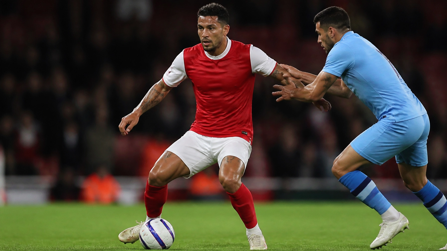 Bruno Guimaraes als zentraler Mittelfeldspieler im Premier-League-Stadion