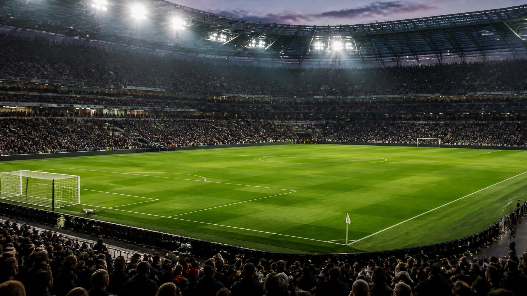 Stadionperspektive vor einem europäischen Qualifikationsspiel